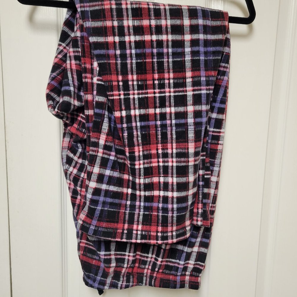 Avenue Plaid Fleece Sleep Pant